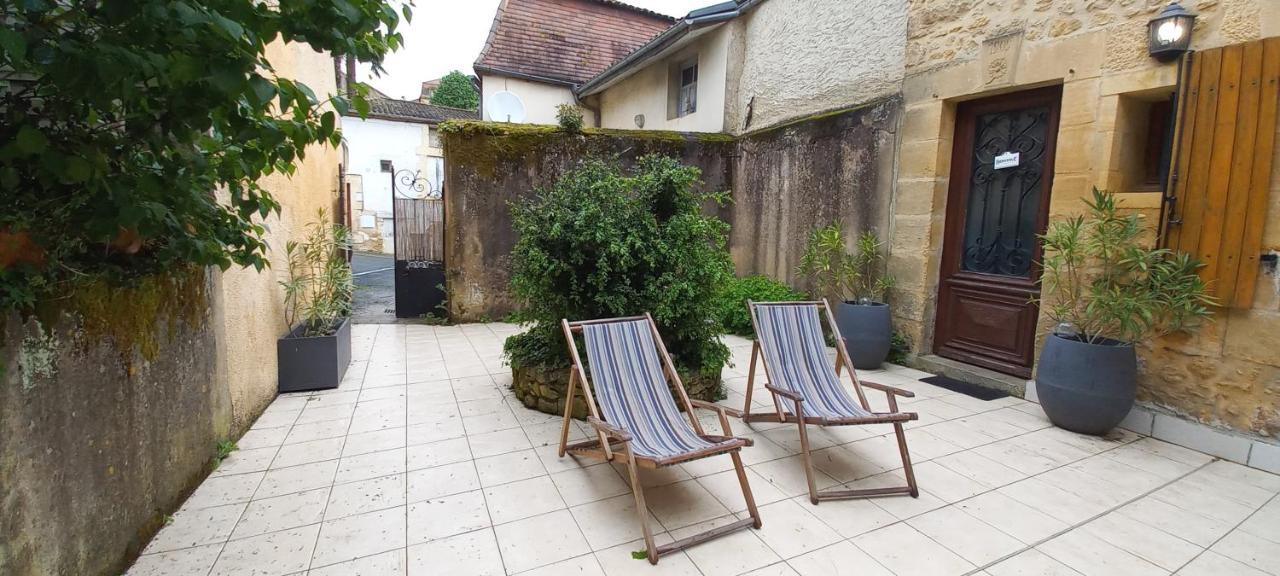 Villa Marguerite Terrasse & Garage Belves Bagian luar foto